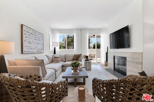 229-6487 Cavalleri Rd, Malibu, CA, 90265-4066 | Card Image