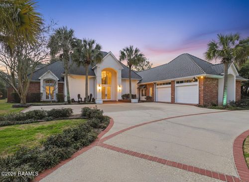 327 Beverly Drive, Lafayette, LA, 70503 | Card Image