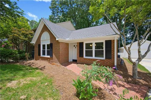 1299 Whitlock Ridge Dr Sw, Marietta, GA, 30064-5415 | Card Image