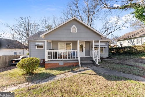 84 Park St, Toccoa, GA, 30577-2257 | Card Image