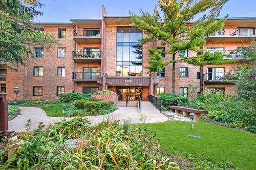 apt-202-7502 Farmingdale Dr, Darien, IL, 60561-4733 | Card Image