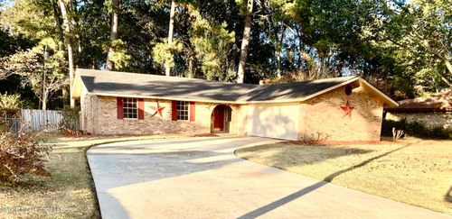426 Crider Dr, Brookhaven, MS, 39601-2402 | Card Image
