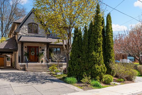31 Maple Ave N, Mississauga, ON, L5H2R9 | Card Image