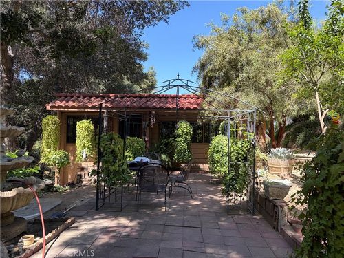 42185 Oak Canyon Rd, Hemet, CA, 92544-9469 | Card Image