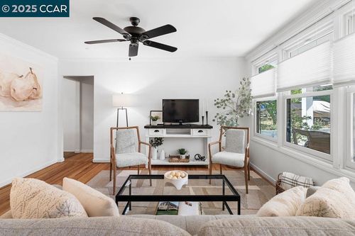 15 Buena Vis, Benicia, CA, 94510-2609 | Card Image