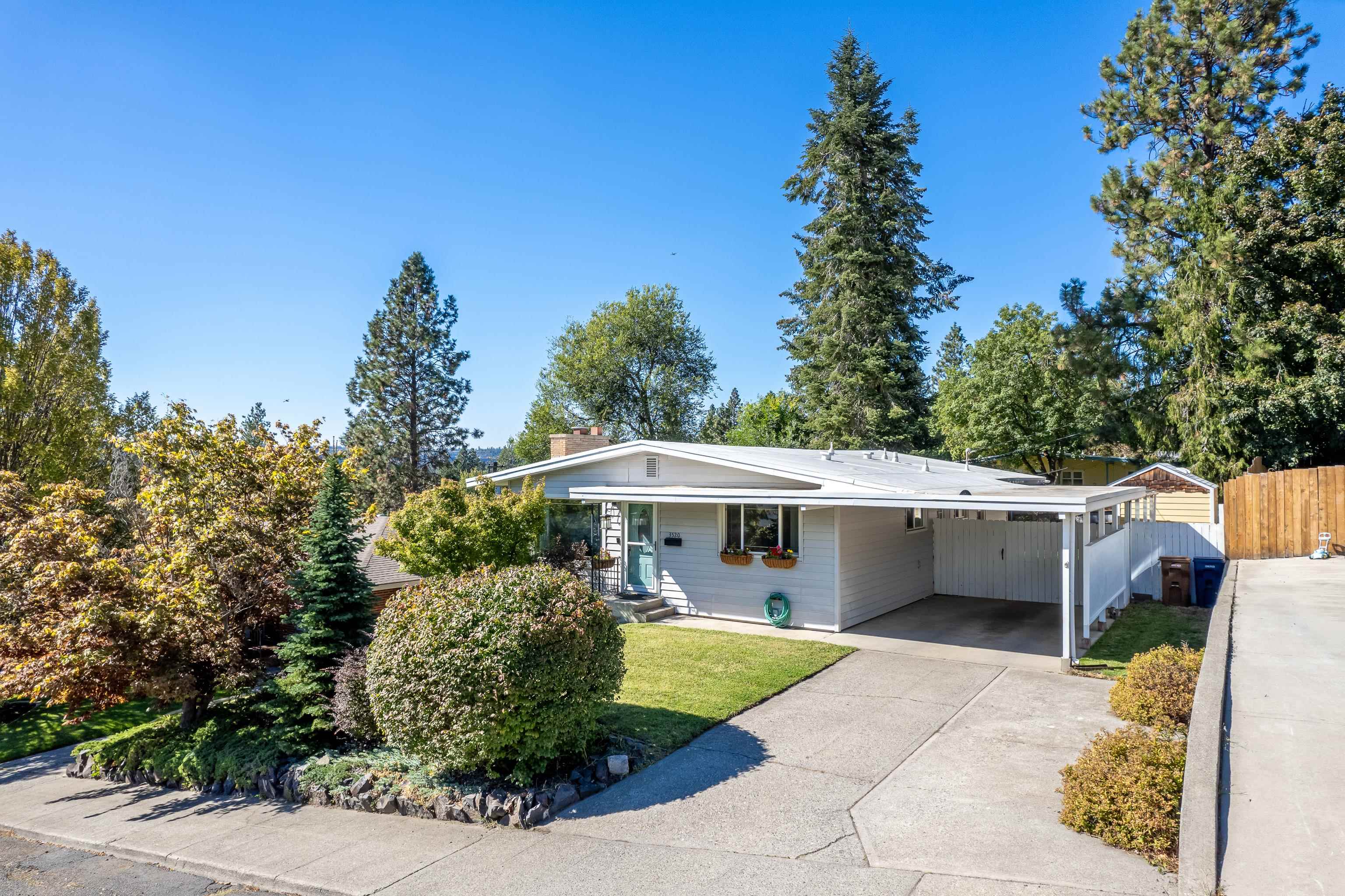 Crown Pl, Spokane, WA 99205