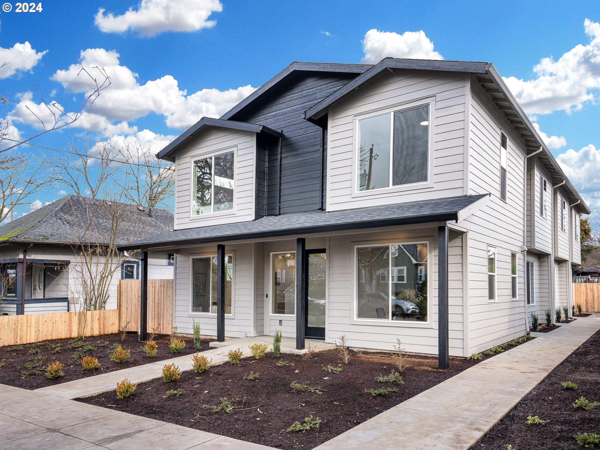Burrage Ave, Portland, OR 97217