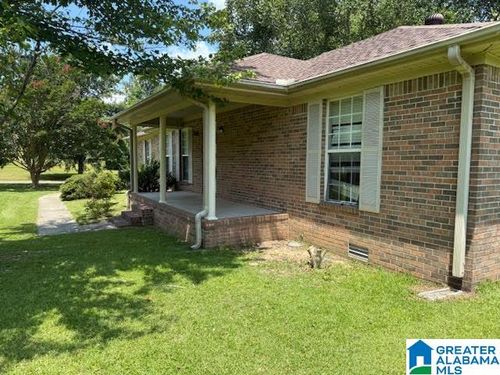 615 Maple St, Clanton, AL, 35045-3805 | Card Image
