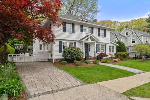 26 Berkshire Rd, Newton, MA, 02460-2404 | Card Image