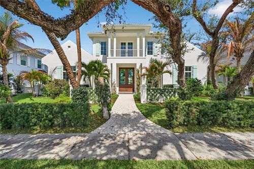 765 Azalea Ln, Vero Beach, FL, 32963-1944 | Card Image