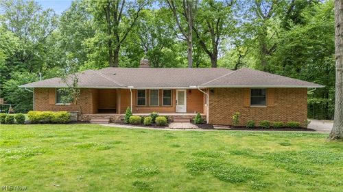 5199 W Ash Rd, Independence, OH, 44131-3223 | Card Image