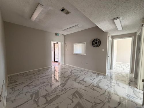 3939 S Sherwood Forest Blvd, Baton Rouge, LA, 70816-4364 | Card Image