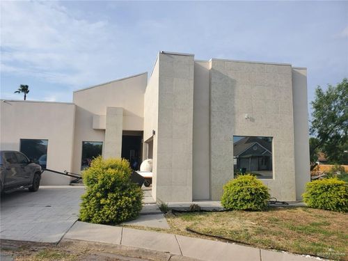 805 E Bugambilia Ave, Hidalgo, TX, 78557-4382 | Card Image