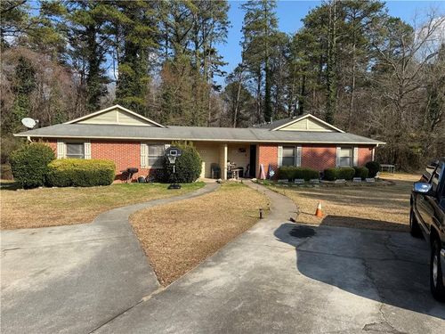 1628 Riverside Trl Ne, Conyers, GA, 30013-1190 | Card Image