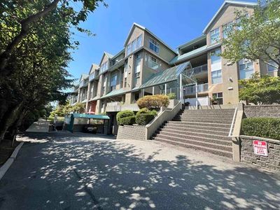 314 - 11609 227 St, Condo with 1 bedrooms, 1 bathrooms and 1 parking in Maple Ridge BC | Image 1