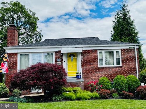4116 Ellis St, CAPITOL HEIGHTS, MD, 20743-5755 | Card Image