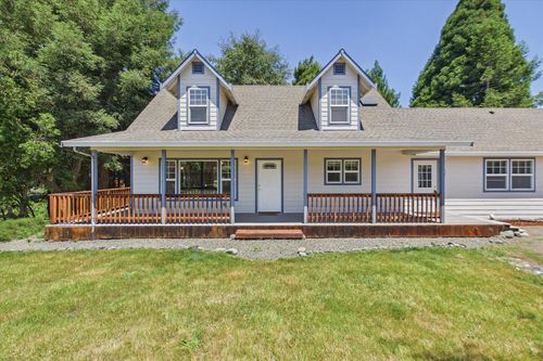 2211 Ridgewood Dr, Eureka, CA, 95503-6647 | Card Image