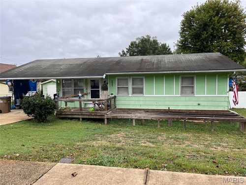 432 E Elm St, Piedmont, MO, 63957-1527 | Card Image