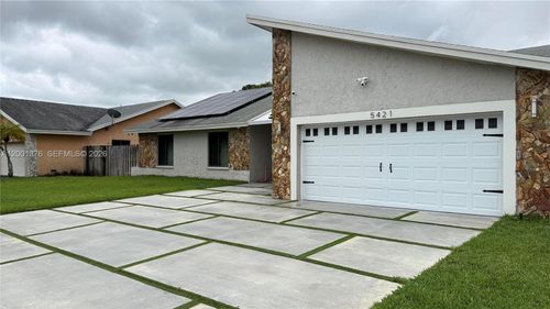 5421 Nw 84th Ave, Lauderhill, FL, 33351-4948 | Card Image