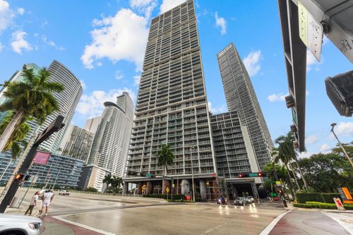 2506-485 Brickell Ave, Miami, FL, 33131-2717 | Card Image