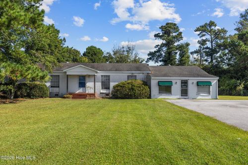 1468 W Corbett Ave, Swansboro, NC, 28584-8466 | Card Image