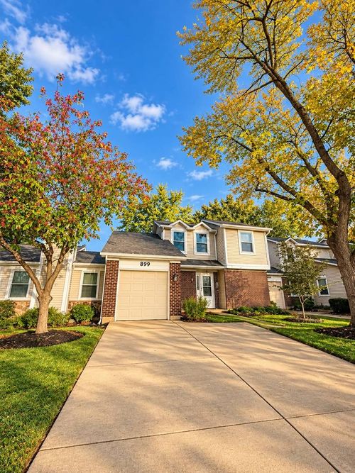 899 Colony Lake Dr, Schaumburg, IL, 60194-1305 | Card Image