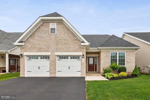 3 Samarpan Ct, Hightstown, NJ, 08520-2128 | Card Image