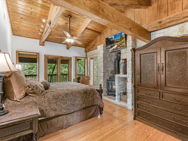 14423 Agarita Rd, House other with 3 bedrooms, 3 bathrooms and null parking in Austin TX | Image 15