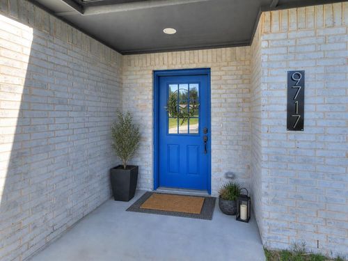 9717 Ne 10th St, Midwest City, OK, 73130-1505 | Card Image