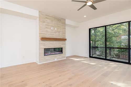 unit-35-2244 Crestview Dr Ne, Brookhaven, GA, 30319-5374 | Card Image