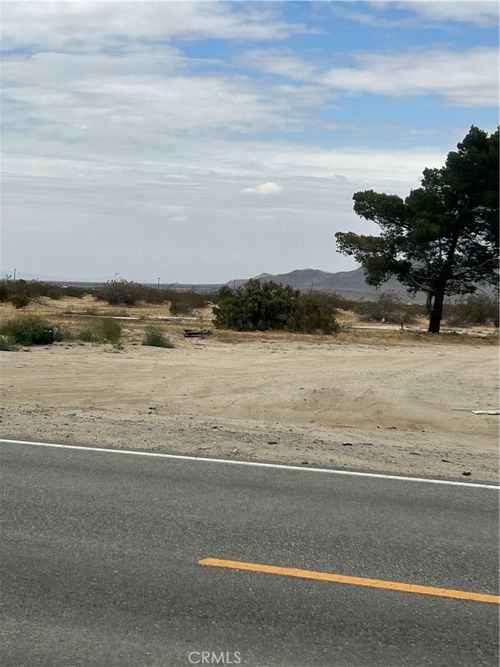 20505 E Palmdale Blvd, Palmdale, CA, 93591-4506 | Card Image