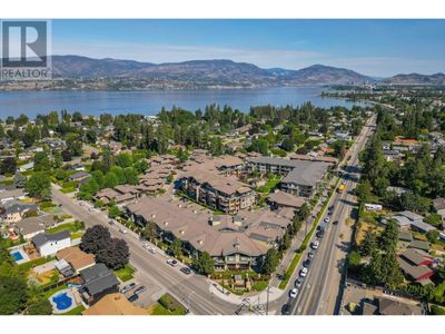 102 - 580 Sarsons Rd, Condo with 2 bedrooms, 2 bathrooms and 1 parking in Kelowna BC | Image 1