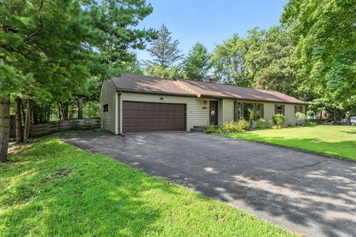 14499 57th St N, Oak Park Heights, MN, 55082-6469 | Card Image