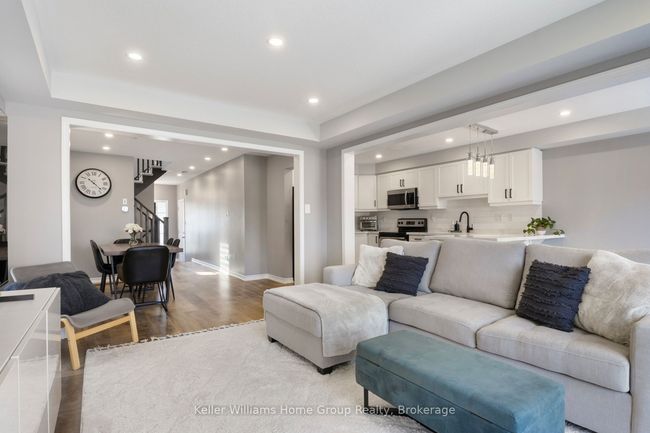 173 W Oak Trail, House attached with 3 bedrooms, 3 bathrooms and 1 parking in Kitchener ON | Image 13
