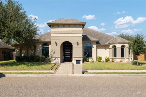 1202 Hummingbird Dr, Pharr, TX, 78577-2493 | Card Image