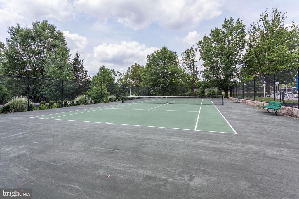 Residential in ARLINGTON 2