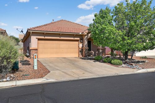 939 Desert Willow Ct, Bernalillo, NM, 87004-6326 | Card Image