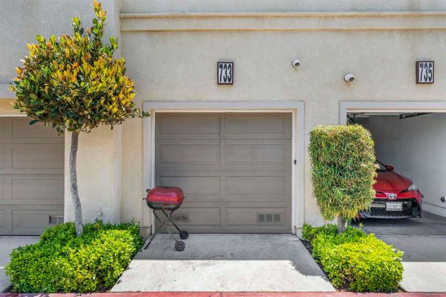 733 Anchor Cv, Townhouse with 2 bedrooms, 3 bathrooms and 2 parking in San Diego CA | Image 16