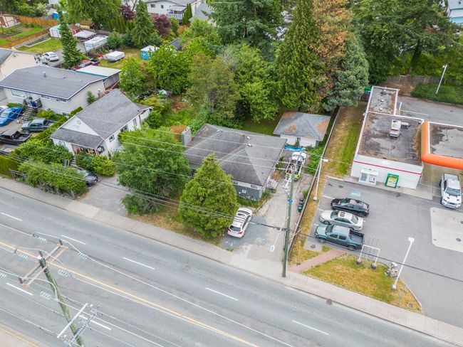 7624 Cedar Street, House other with 6 bedrooms, 2 bathrooms and 8 parking in Mission BC | Image 3