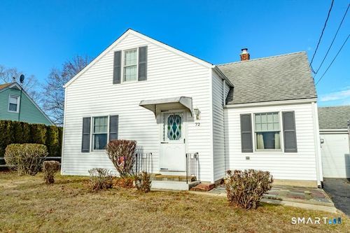 72 S 4th Avenue, Norwich, CT, 06380 | Card Image