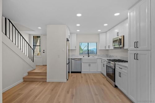 d-10814 Riderwood Ter, Santee, CA, 92071-2888 | Card Image