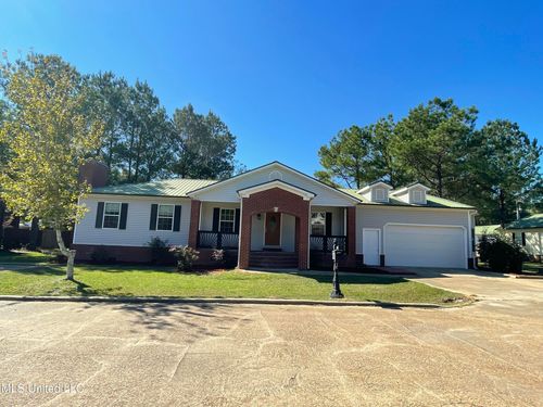 112 Ashwood Drive, Starkville, MS, 39759 | Card Image