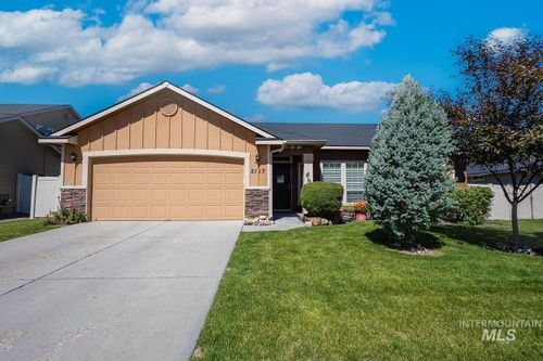 2117 N Sepia Ave, Kuna, ID, 83634-5358 | Card Image