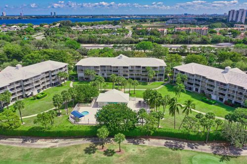 apt-303-2791 Village Blvd, West Palm Beach, FL, 33409-6931 | Card Image