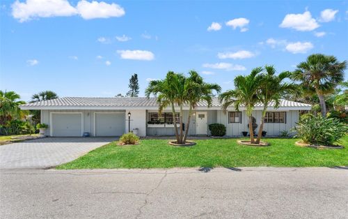 636 Tarawitt Dr, LONGBOAT KEY, FL, 34228-1820 | Card Image