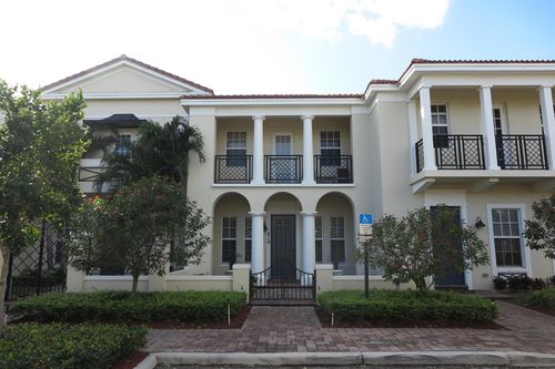 819 Nw 82nd Pl, Boca Raton, FL, 33487-1381 | Card Image