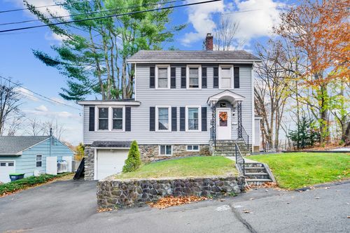 39 Manila Street, Watertown, CT, 06779 | Card Image