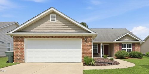2427 Pepperstone Dr, Graham, NC, 27253-8469 | Card Image