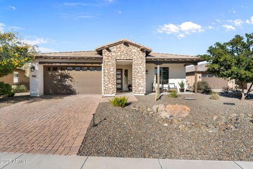 3900 Ridge Runner Way, Wickenburg, AZ, 85390-1733 | Card Image