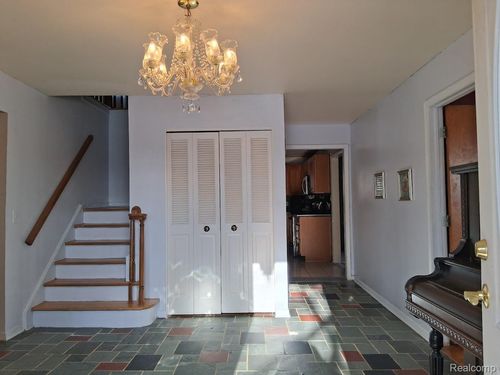 12759 Joseph Dr, Grand Blanc, MI, 48439-1563 | Card Image